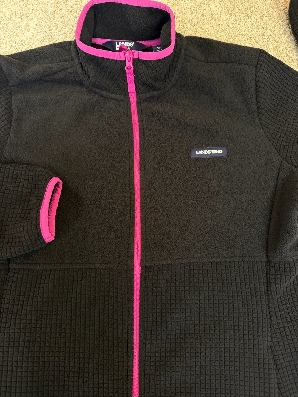 Lands’ End Full Zip Fleece Jacket Women’s XLarge Black/Pink Pockets - Picture 4 of 9